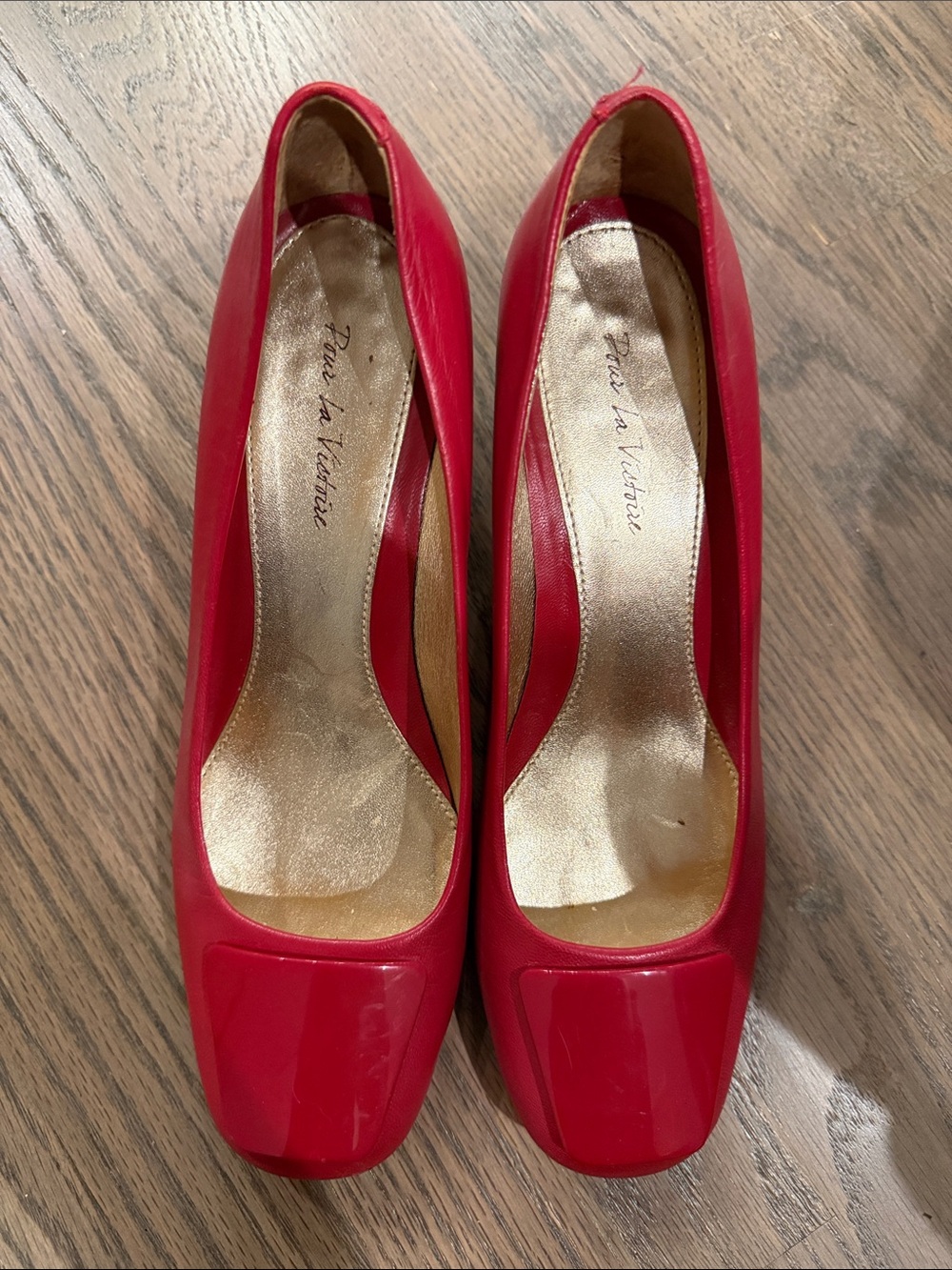 Pour La Victoire Red Leather Square Toe Pumps Size 8 Made in Brazil